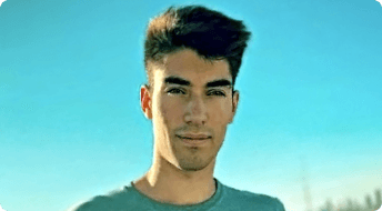 imagen de Juan Cruz Barneix estudiante graduado de Henry